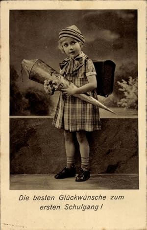 Ansichtskarte / Postkarte Glückwunsch Einschulung, Mädchen mit Schulranzen und Zuckertüte