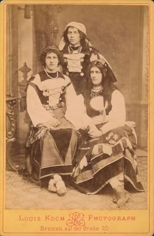 Kabinett Foto Hansestadt Bremen, Männer in Frauenkleidern um 1880, Transvestiten - Foto: Louis Koch