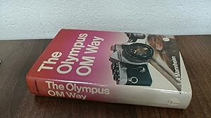 Imagen del vendedor de Olympus OM Way (Camera Way Books) a la venta por BoundlessBookstore