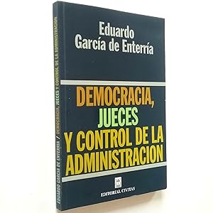 Imagen del vendedor de Democracia, jueces y control de la administracin a la venta por MAUTALOS LIBRERA