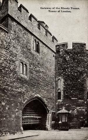 Seller image for Ansichtskarte / Postkarte London City England, Gateway of the Bloody Tower, Tower of London for sale by akpool GmbH