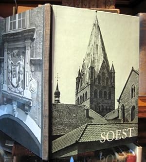 Seller image for Soest - alte Stadt in unserer Zeit - Mittelalter in der Gegenwart. for sale by Antiquariat libretto Verena Wiesehfer