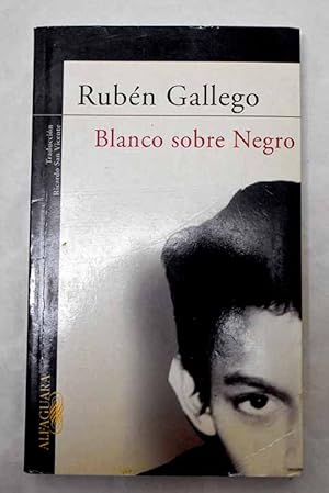 Immagine del venditore per Blanco sobre negro venduto da Alcan Libros