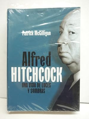 Seller image for Alfred Hitchcock / Alfred Hitchcock: Una Vida De Luces Y Sombras / A Life of Darkness and Light (Spanish Edition) for sale by Imperial Books and Collectibles