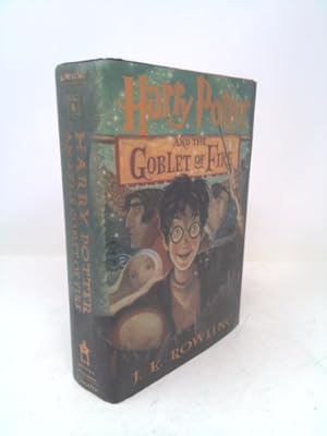 Bild des Verkufers fr Harry Potter and the Goblet of Fire (Harry Potter, Book 4) (4) zum Verkauf von ThriftBooksVintage