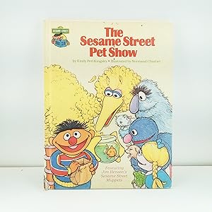 Seller image for The Sesame Street Pet Show. (The Sesame Street Book Club) for sale by Cat On The Shelf
