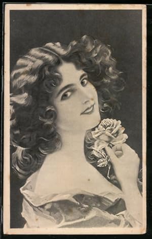 Ansichtskarte Hübsche Brünette mit Rose und gewinnendem Lächeln, Jugendstil
