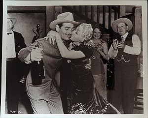 Image du vendeur pour Boom Town 8 x 10 Still 1940 Clark Gable getting a kiss from Marion Martin! mis en vente par AcornBooksNH