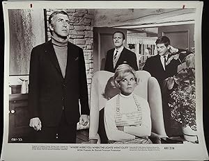 Bild des Verkufers fr Where Were You When the Lights Went Out? 8 x 10 Still1968 Doris Day zum Verkauf von AcornBooksNH