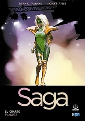 Seller image for Saga, De Brian K. Vaughan. Serie Saga, Vol. 4. Editorial Utopia, Tapa Blanda, Edici n 1 En Espa ol, 2020 for sale by Juanpebooks