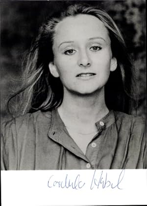Bild des Verkufers fr Ansichtskarte / Postkarte Schauspielerin Cordula Habel, Portrait, Autogramm zum Verkauf von akpool GmbH
