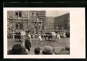 Foto-Ansichtskarte Wien, X. Deutsches Sängerbundesfest 1928, Opernzug mit Pferden