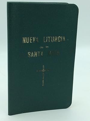 Image du vendeur pour NUEVA LITURGIA DE LA SANTA MISA de Acuerdo con las Disposiciones del Segundo Concilio Vaticano mis en vente par Kubik Fine Books Ltd., ABAA