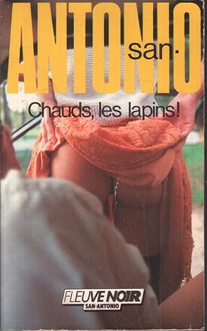 Seller image for CHAUDS LES LAPINS for sale by librairie philippe arnaiz