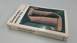 Imagen del vendedor de Social Justice and the City a la venta por WeBuyBooks 2