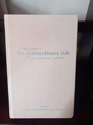 Bild des Verkufers fr The Extraordinary Tide: New Poetry by American Women zum Verkauf von Stone Soup Books Inc