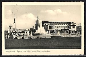 Bild des Verkufers fr Ansichtskarte Dsseldorf, Reichsausstellung Schaffendes Volk, Haus der D.A.F. mit Wasserspielen zum Verkauf von Bartko-Reher