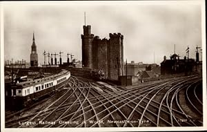 Ansichtskarte / Postkarte Newcastle upon Tyne Northumberland England, Bahnanlagen, größter Eisenb...
