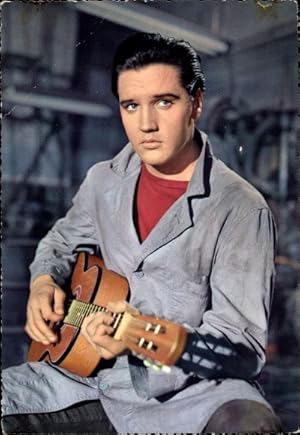 Ansichtskarte / Postkarte Schauspieler und Sänger Elvis Presley, Portrait, Gitarre