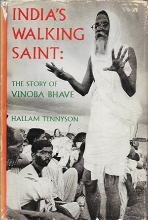 Imagen del vendedor de India's Walking Saint: The Story of Vinoba Bhave a la venta por HOWLGLEN