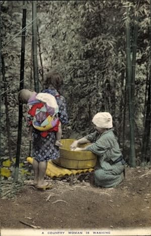 Ansichtskarte / Postkarte Japan, Japanische Tracht, Frauen waschen Wäsche, Kinder