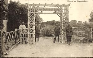Ansichtskarte / Postkarte Senur, Kleinbahnhof, Eingang zur Argonnenbahn, Soldaten