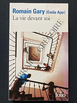 Seller image for LA VIE DEVANT SOI for sale by Yves Grgoire