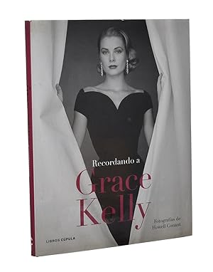 Seller image for RECORDANDO A GRACE KELLY for sale by Librera Monogatari