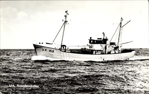 Ansichtskarte / Postkarte Urk Flevoland Niederlande, Nordseekutter, Fischerboot