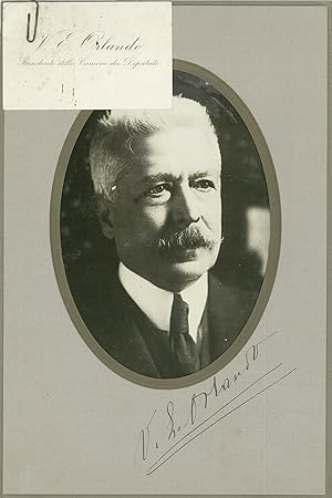Imagen del vendedor de Signed Photograph of Vittorio Emanuele Orlando. Original autograph. a la venta por Ogawa Tosho,Ltd. ABAJ, ILAB