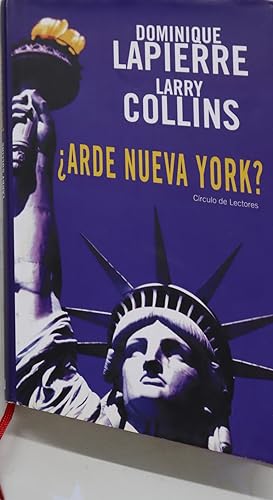 Imagen del vendedor de Arde Nueva York? a la venta por Librera Alonso Quijano