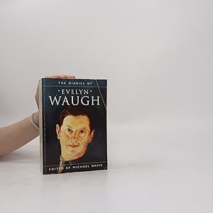 Imagen del vendedor de The Diaries of Evelyn Waugh a la venta por Bookbot