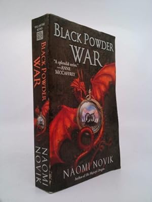Bild des Verkufers fr Black Powder War (Temeraire, Book 3) zum Verkauf von ThriftBooksVintage