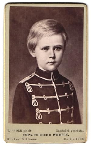 Fotografie Sophus Williams, Berlin, Portrait Knabenbildnis des Prinz Friedrich Wilhelm von Preussen
