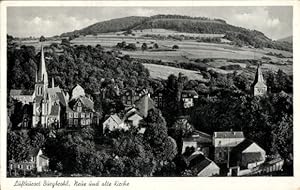 Bild des Verkufers fr Ansichtskarte / Postkarte Burgbrohl Rheinland Pfalz, Neue und alte Kirche, Landschaft zum Verkauf von akpool GmbH