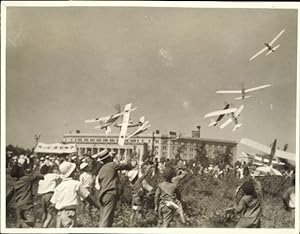 Foto Mandschukuo Staat Mandschu, Modellflug-Wettbewerb, Hsinking - Foto: Oskar Milbach