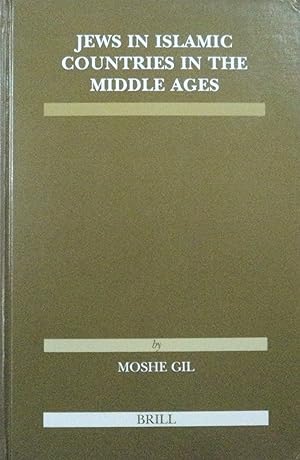 Bild des Verkufers fr Jews in Islamic Countries in the Middle Ages (Etudes Sur Le Judaisme Medieval, 28) zum Verkauf von School Haus Books