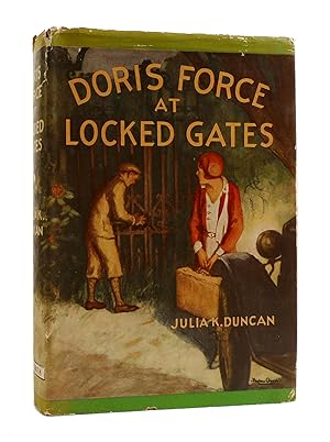 Imagen del vendedor de DORIS FORCE AT LOCKED GATES a la venta por Rare Book Cellar
