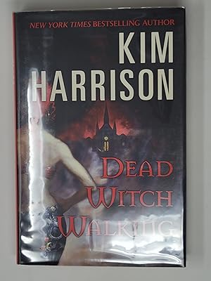 Imagen del vendedor de Dead Witch Walking (The Hollows, Book 1) a la venta por Cross Genre Books