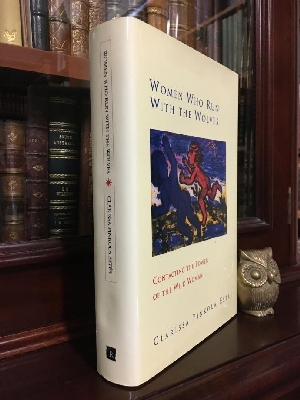 Immagine del venditore per Women Who Run with the Wolves: Contracting the Power of the Wild Woman. venduto da Time Booksellers