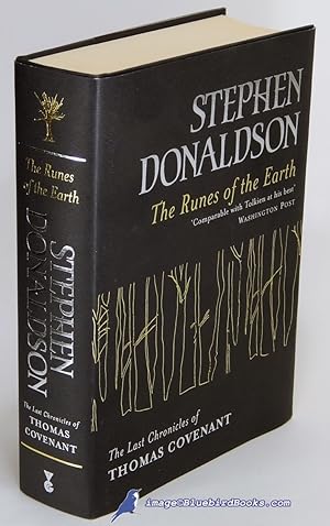 Imagen del vendedor de The Runes of the Earth (The Last Chronicles of Thomas Covenant series) a la venta por Bluebird Books (RMABA, IOBA)