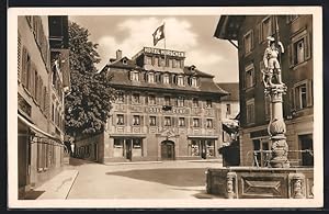 Ansichtskarte Zug, Strassenpartie mit Hotel Hirschen, Schweizer Flagge
