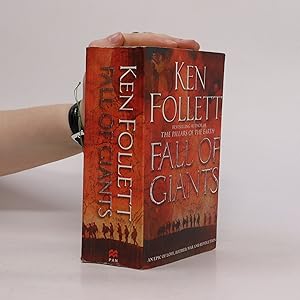 Imagen del vendedor de Fall of giants. Book one of The century trilogy a la venta por Bookbot