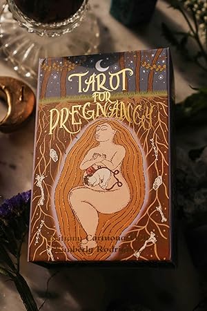 Bild des Verkufers fr Tarot for Pregnancy: An Inclusive Tarot Deck for Radical Magical Birthing Folks zum Verkauf von moluna
