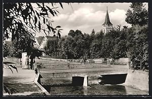 Ansichtskarte Ditzingen, Glemspartie mit Brücke