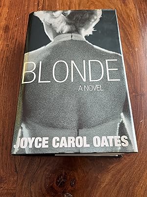 Imagen del vendedor de Blonde a la venta por Mungobooks