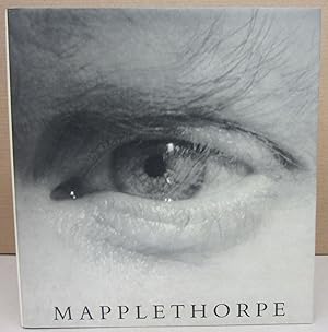 Bild des Verkufers fr Mapplethorpe: Prepared in Collaboration with The Robert Mapplethorpe Foundation zum Verkauf von Midway Book Store (ABAA)