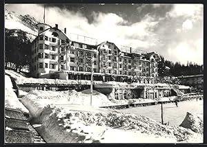 Bild des Verkufers fr Cartolina Cortina, Palace Hotel Cristallo im Winter zum Verkauf von Bartko-Reher