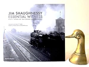 Image du vendeur pour Jim Shaughnessy Essential Witness: Sixty Years of Railroad Photography mis en vente par Structure, Verses, Agency  Books