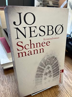 Seller image for Schneemann. Kriminalroman. Aus dem Norwegischen. von Gnther Frauenlob. for sale by Altstadt-Antiquariat Nowicki-Hecht UG